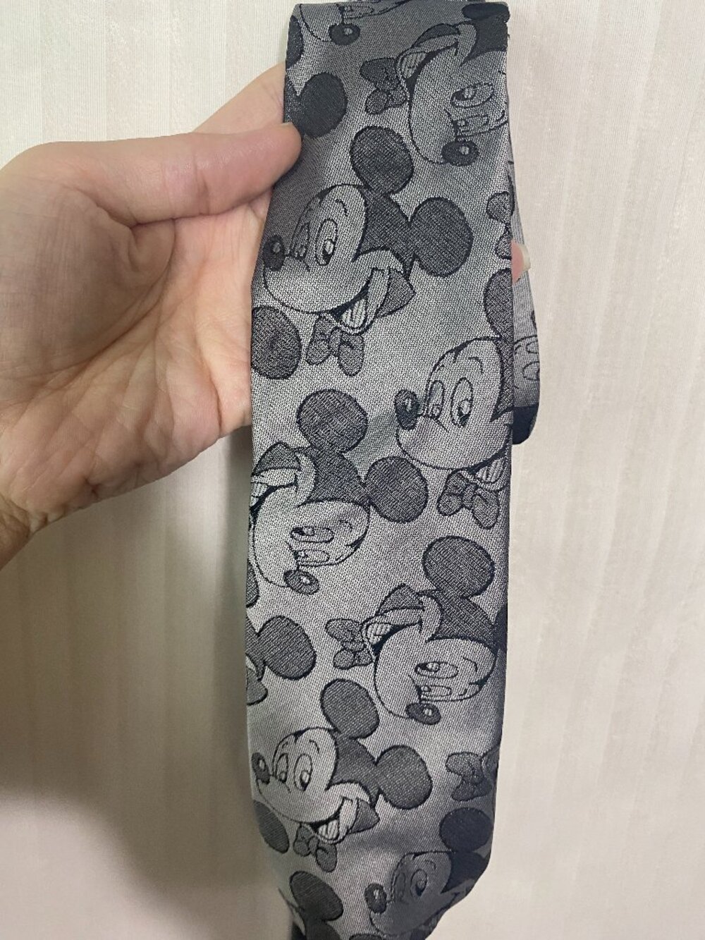 Disney Mickey Mouse Gray Neck Tie Men’s Novelty Character Print Necktie